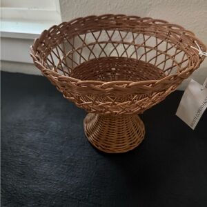 Rattan Pedestal Basket Bowl - Natural Brown